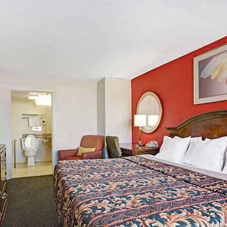 Days Inn By Wyndham Norfolk Military Circle Luaran gambar